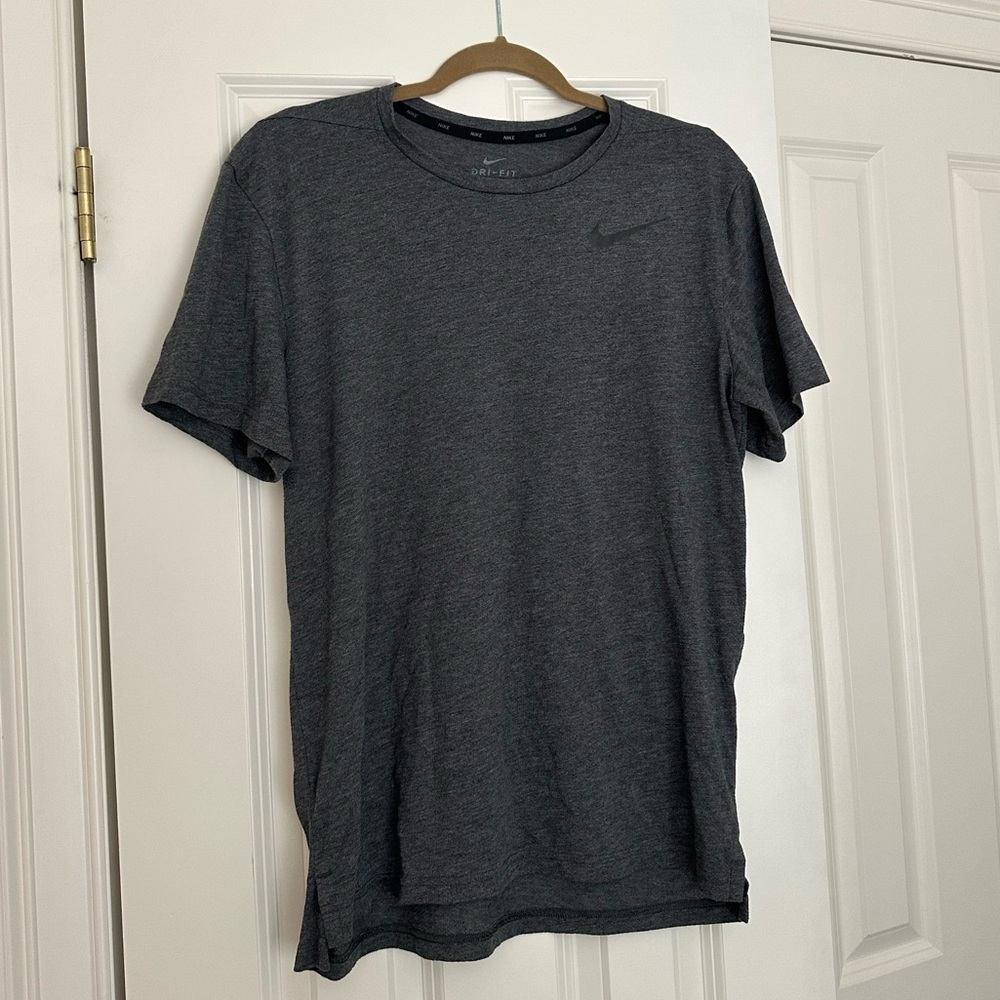 NIKE TSHIRT